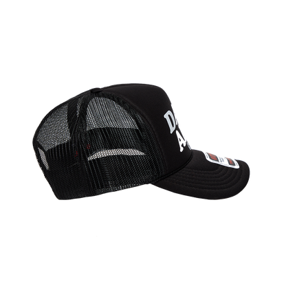 DARK ARTS TRUCKER CAP - Black